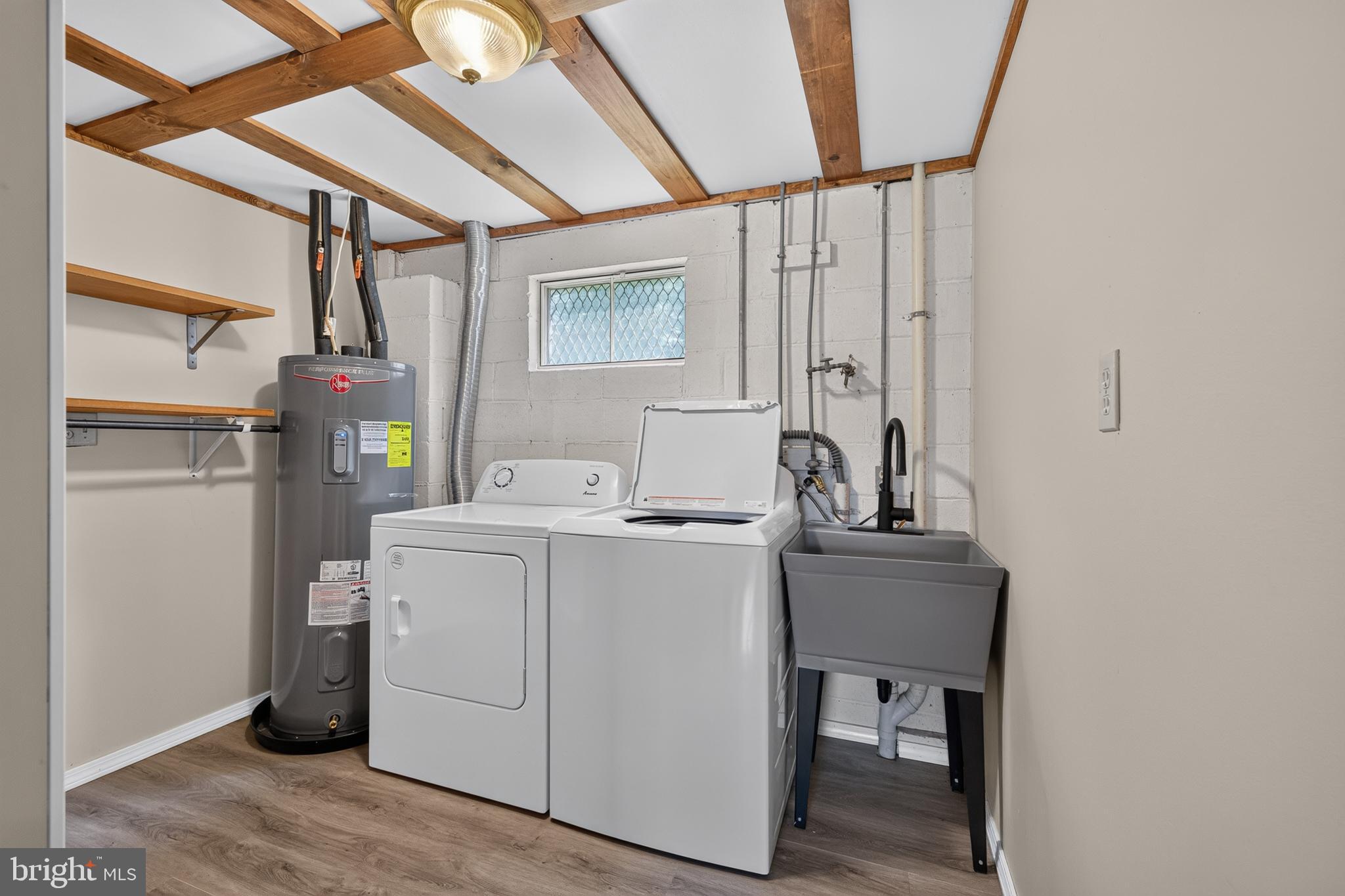 BRANTWOOD - Residential