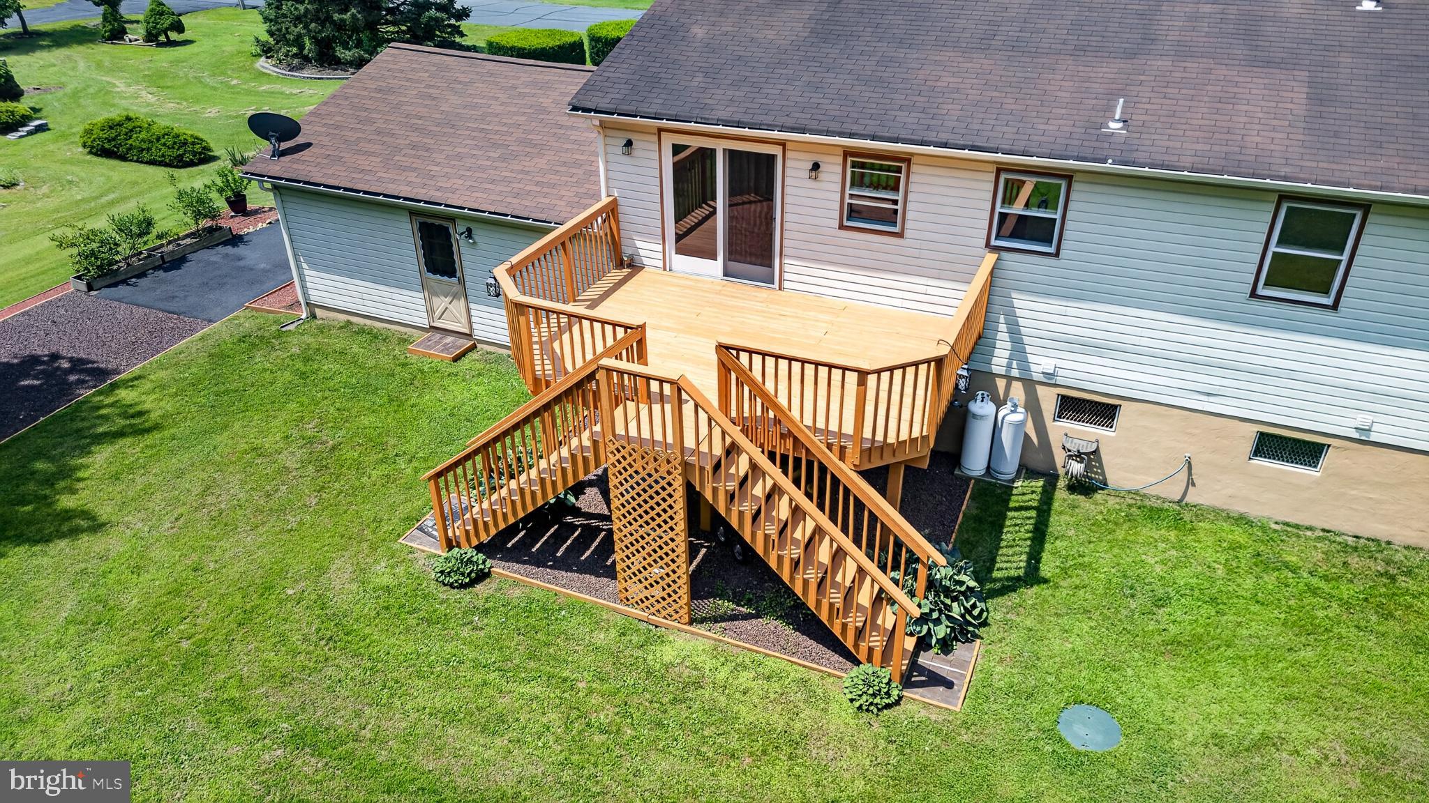 BRANTWOOD - Residential