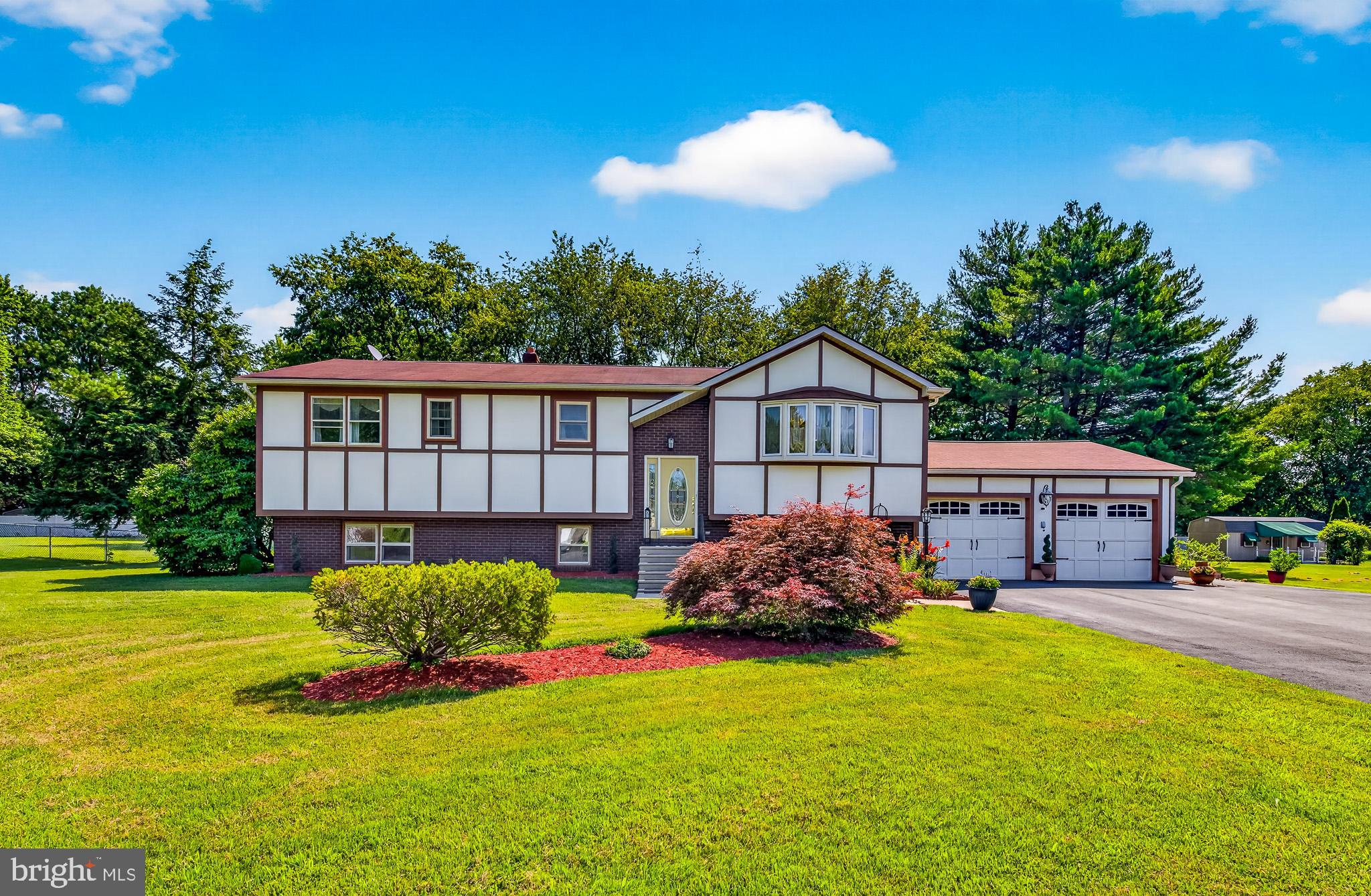 BRANTWOOD - Residential