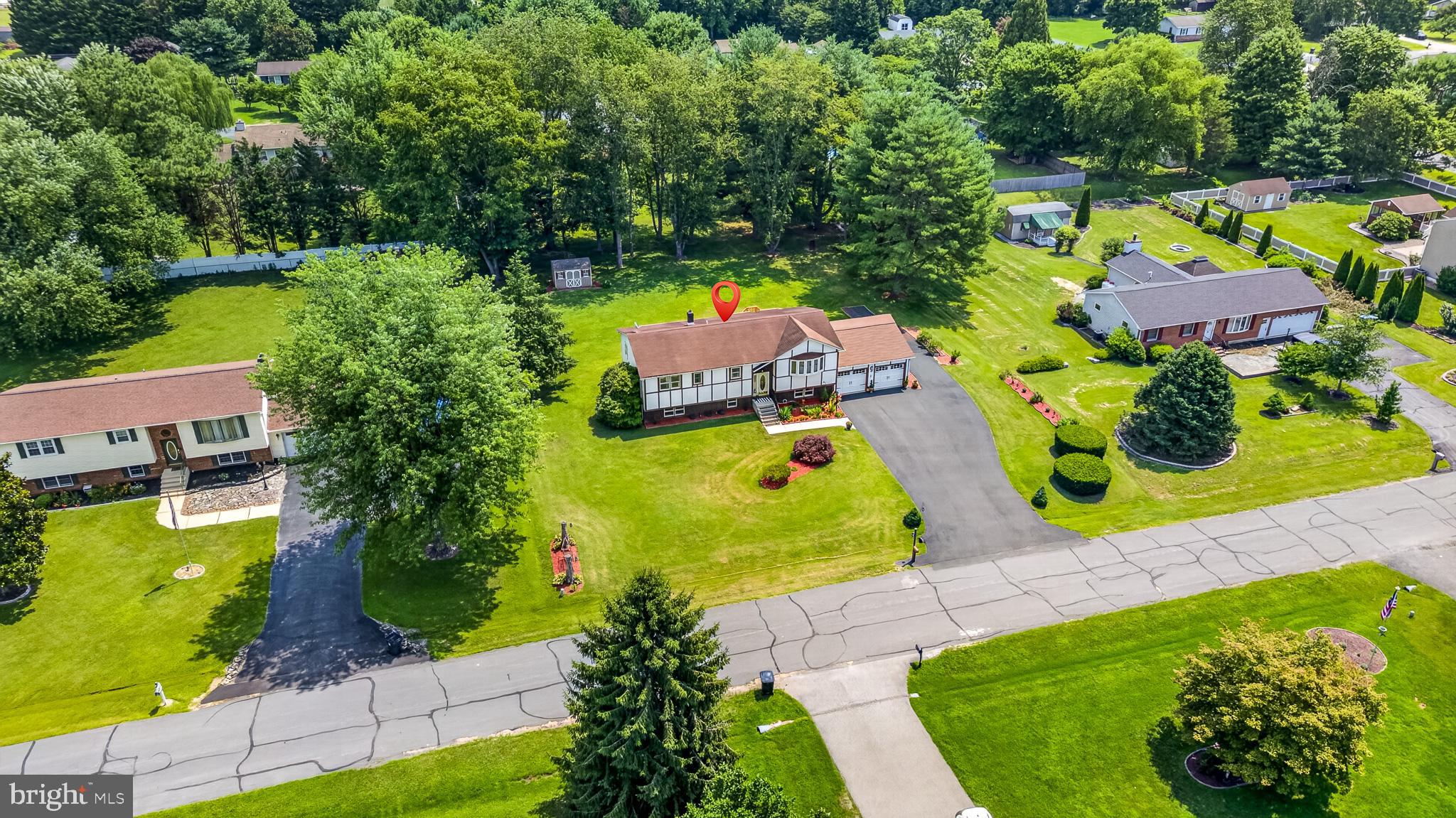 BRANTWOOD - Residential