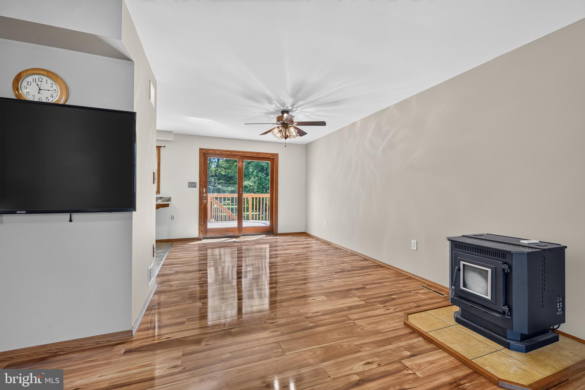 BRANTWOOD - Residential