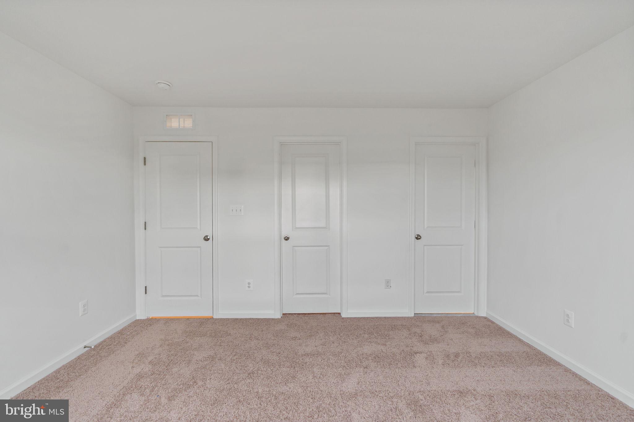SOUTH BROOK - Residential