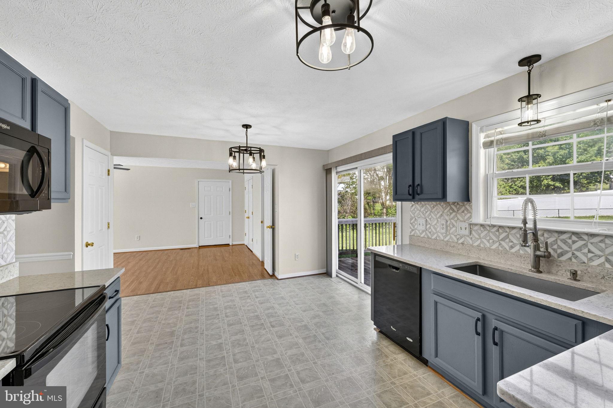 OAK RIDGE - Residential