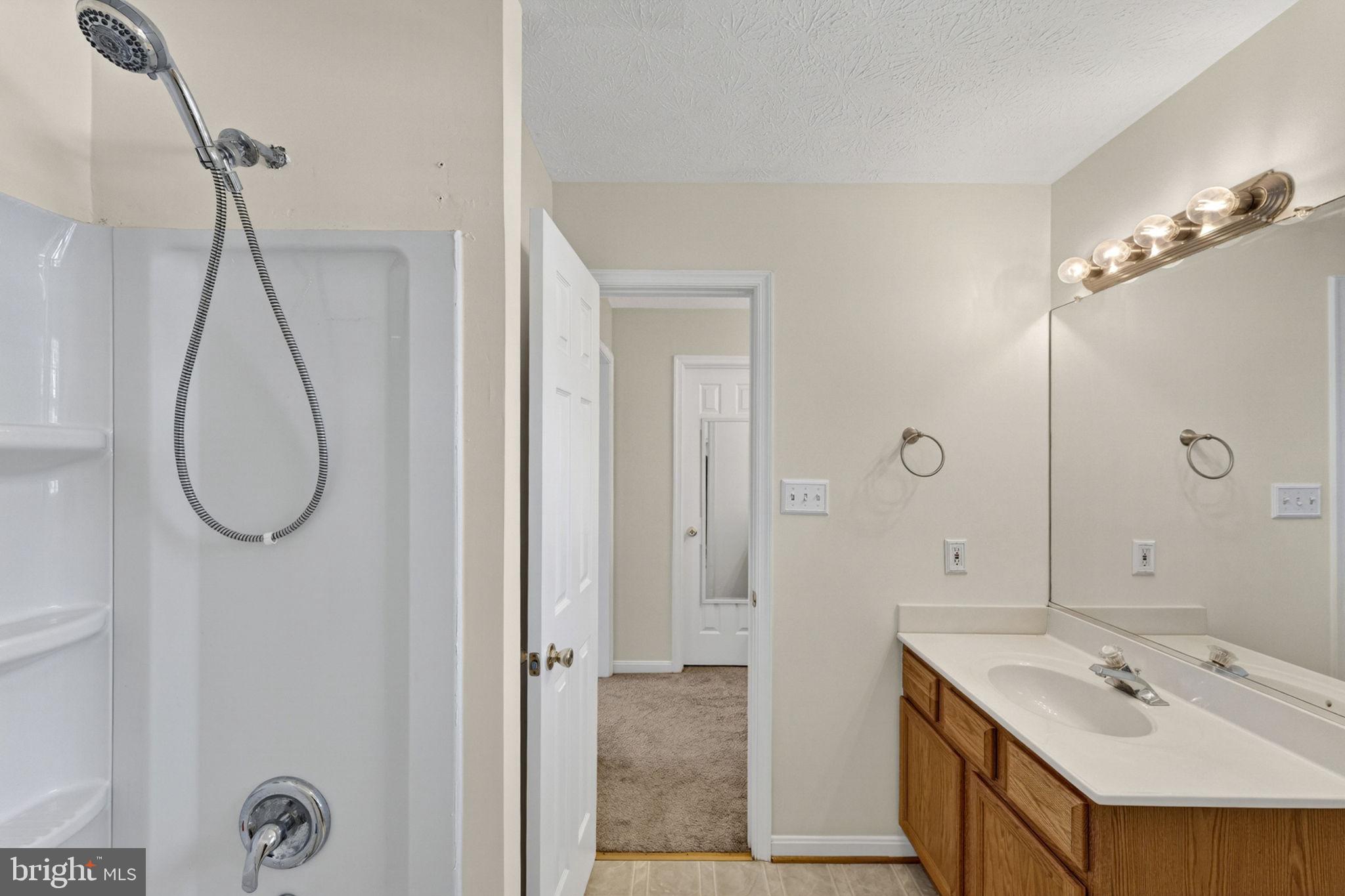 OAK RIDGE - Residential