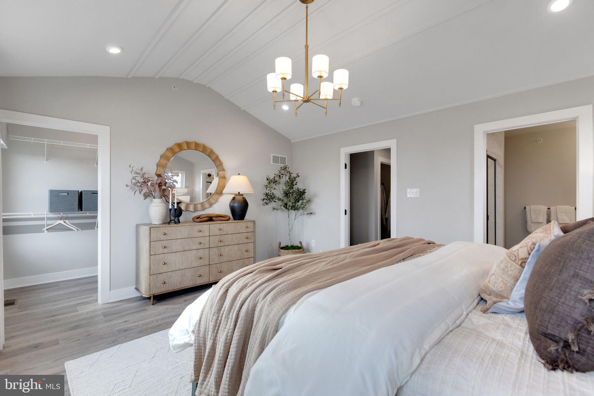 WESTVIEW SQUARE - Residential