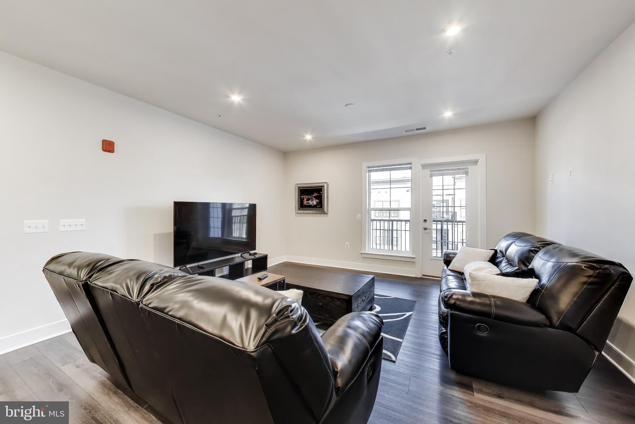 NATIONAL HARBOR - Residential