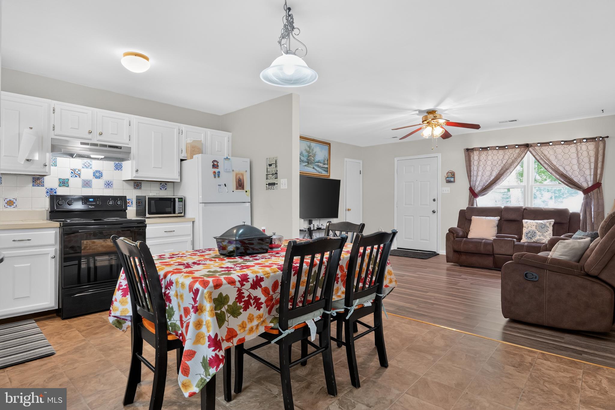 LAKE ARROWHEAD - Residential