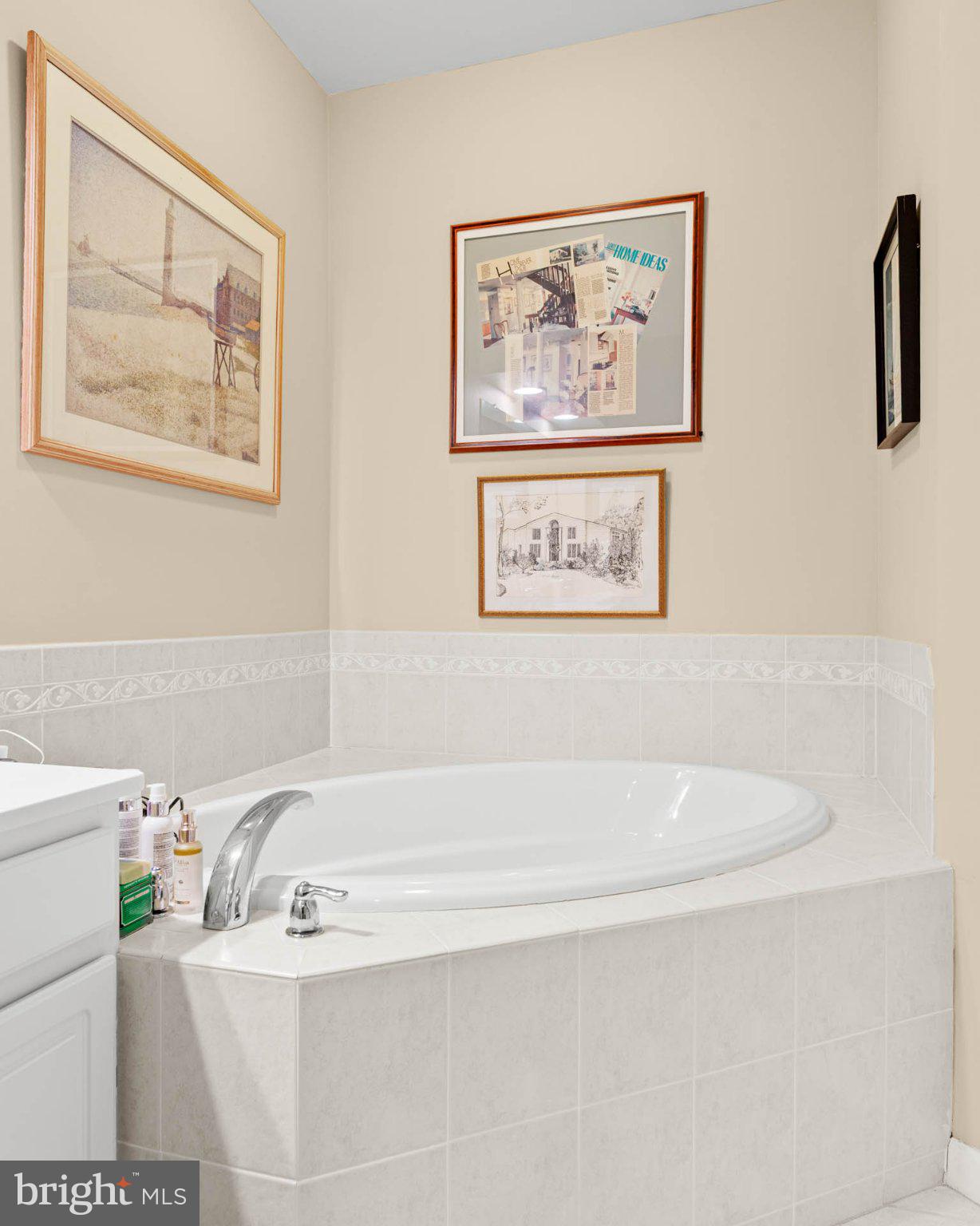 RESERVE AT GWYNEDD - Residential
