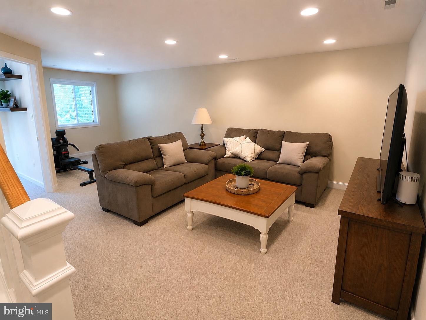 ADMIRAL HEIGHTS - Residential