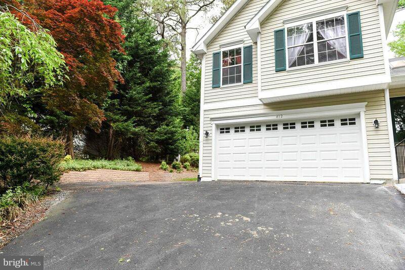 DRUM POINT - Residential