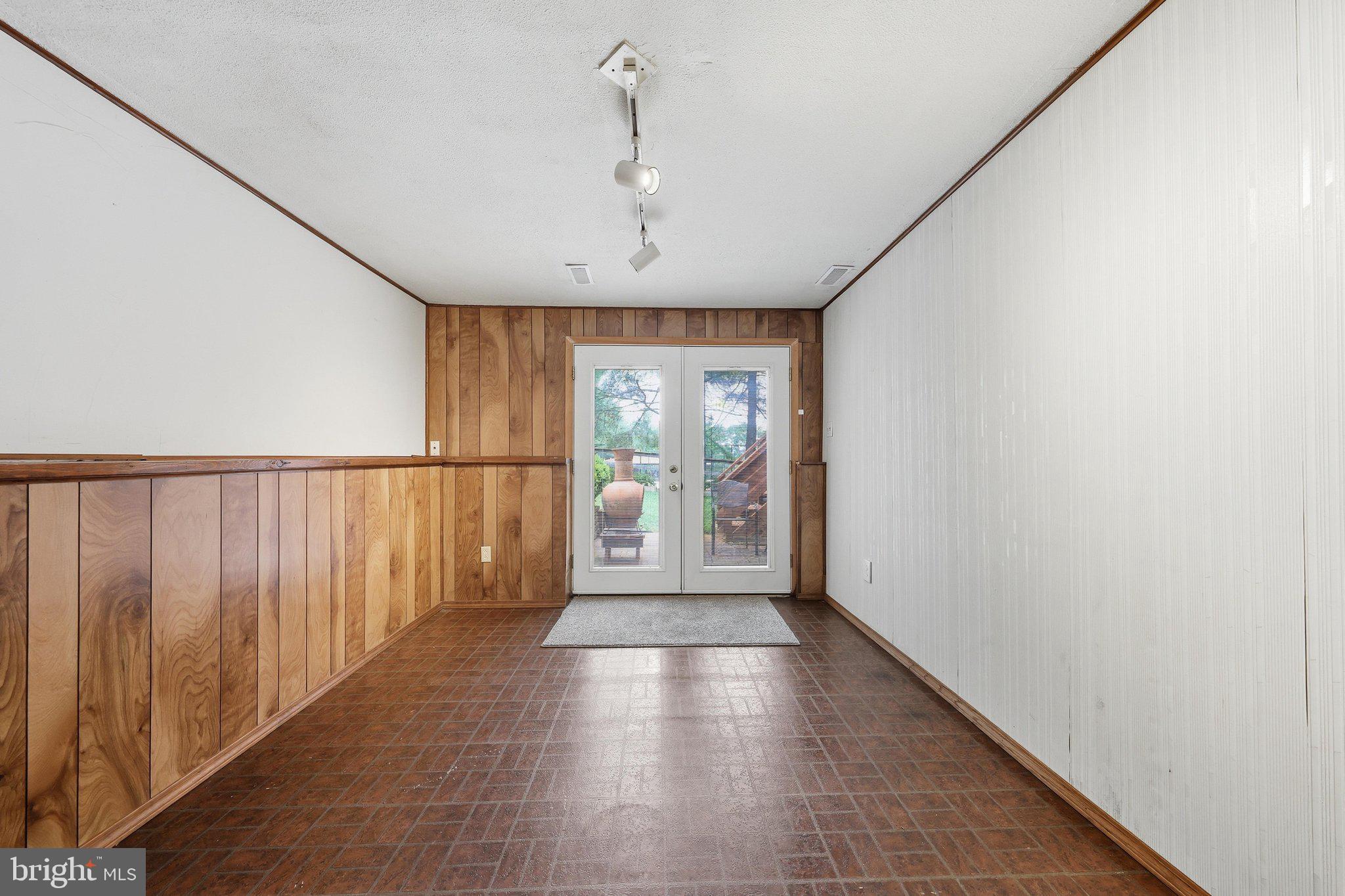 STONEGATE FARMS - Residential