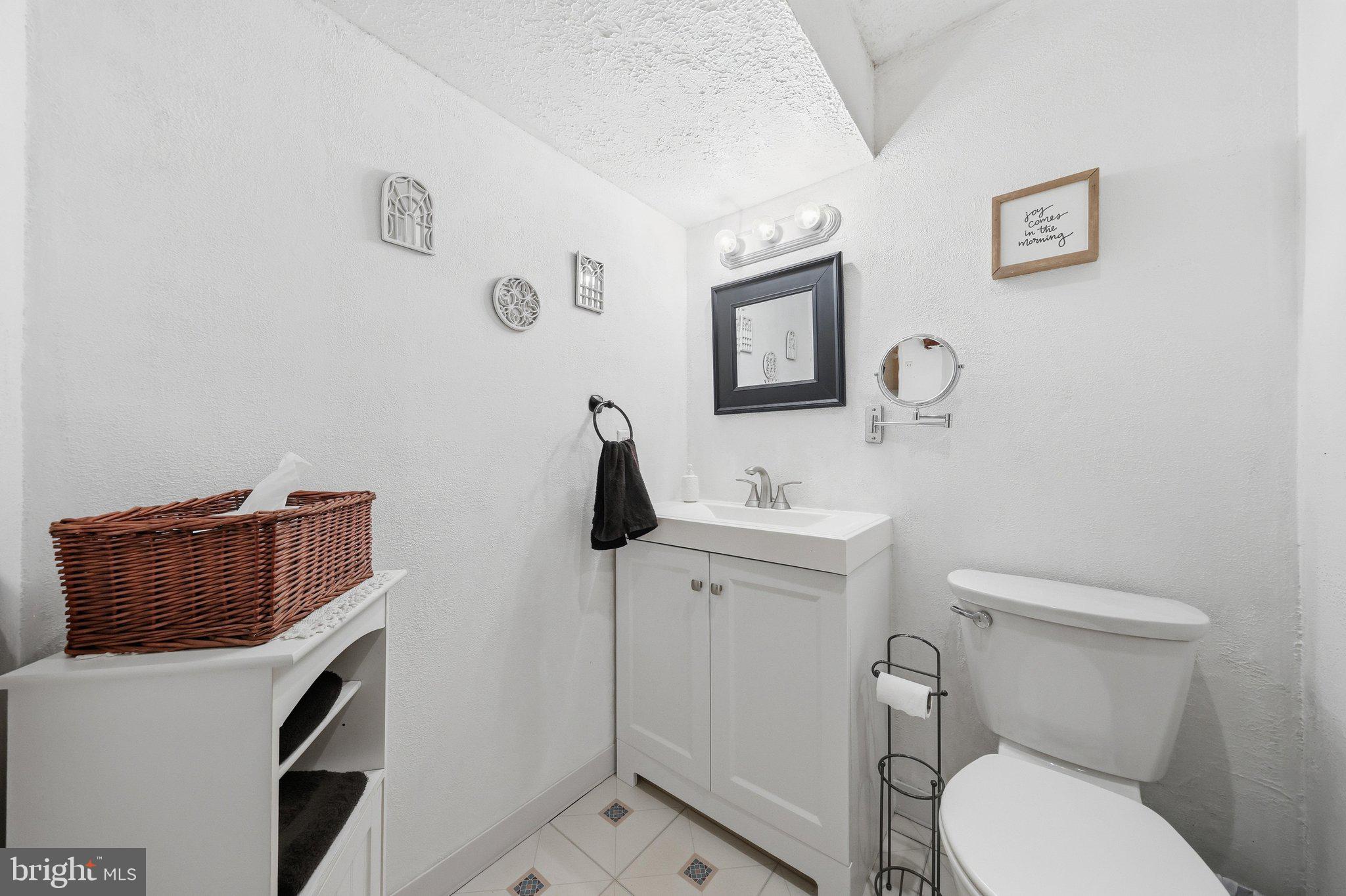 STONEGATE FARMS - Residential