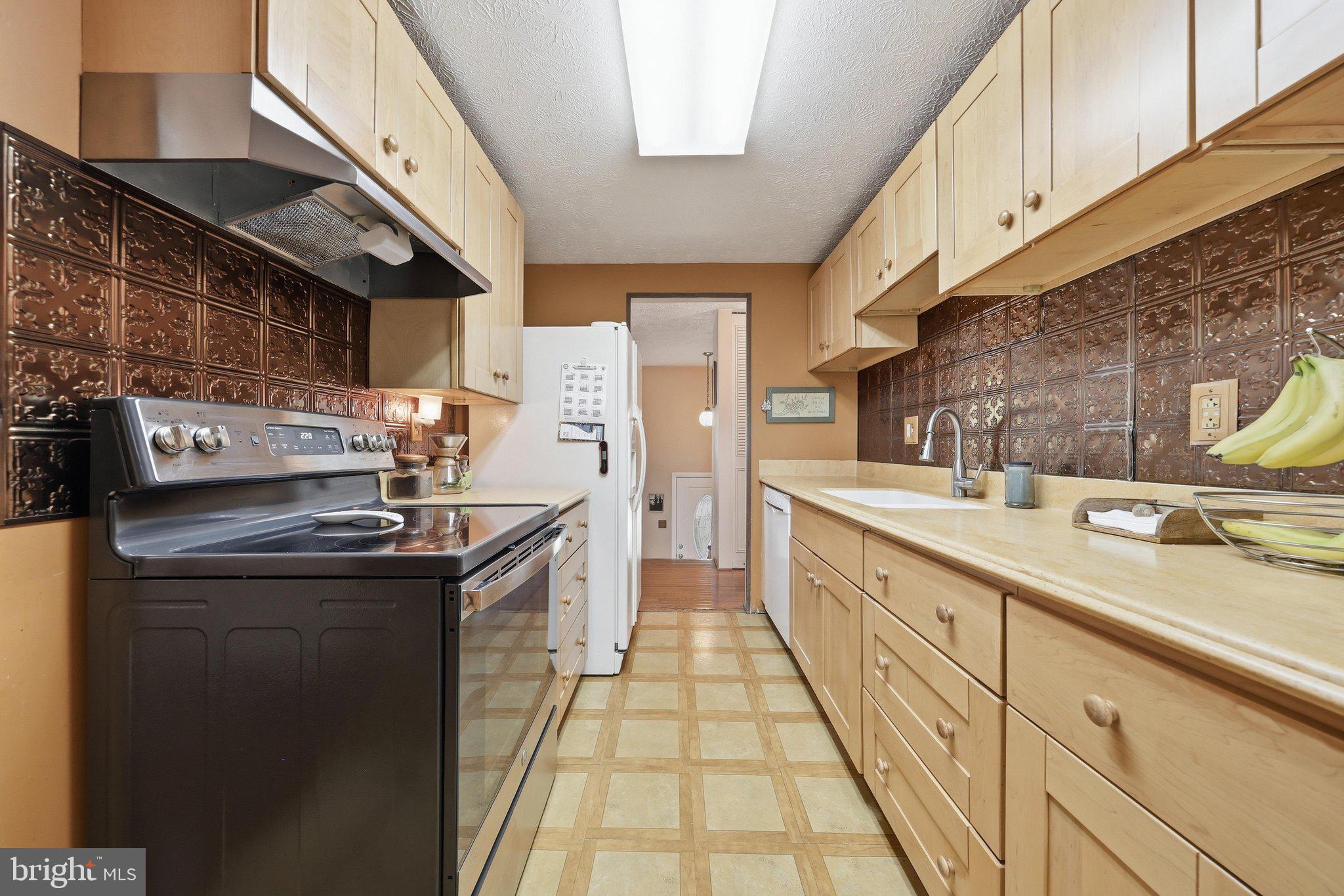 STONEGATE FARMS - Residential