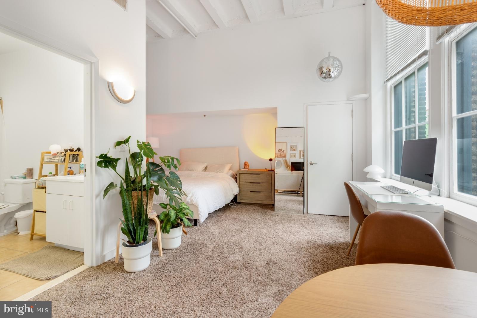 NORTHERN LIBERTIES - Residential Lease