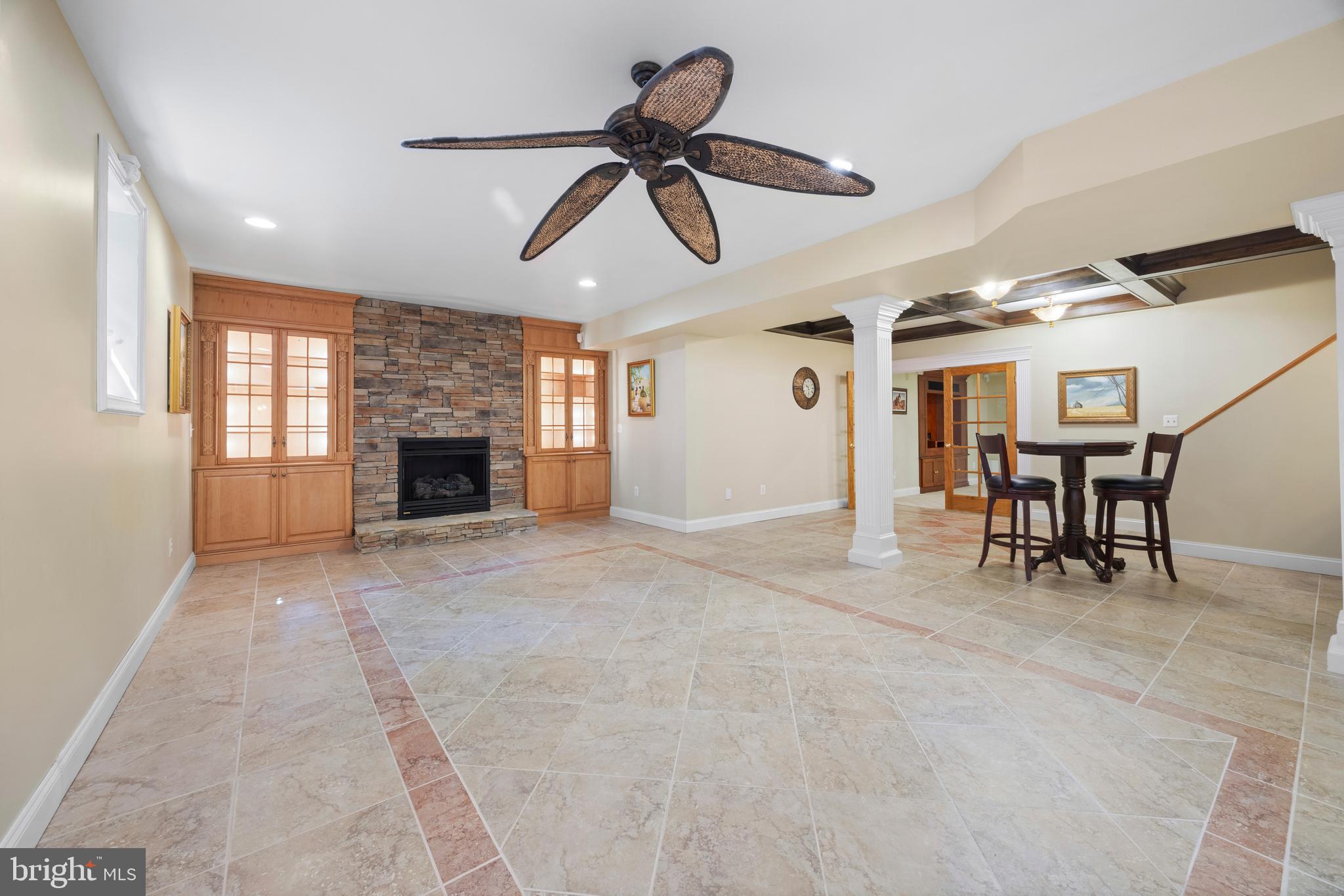 BELVOIR FARMS - Residential