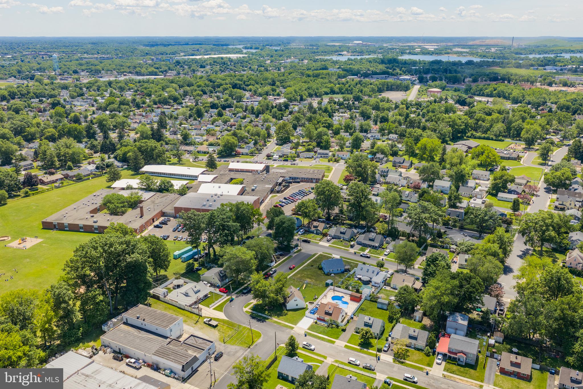 GARDEN VIEW - Residential
