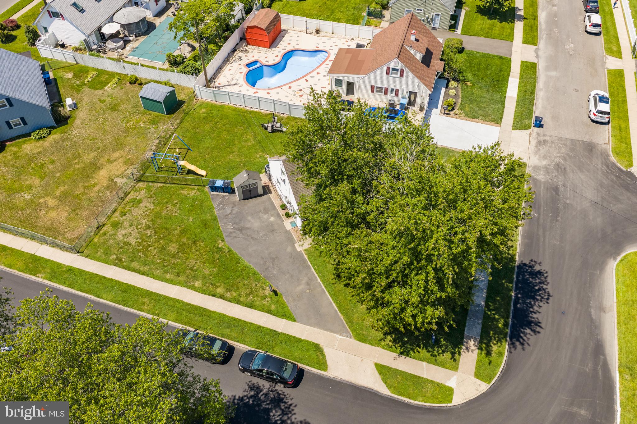 GARDEN VIEW - Residential