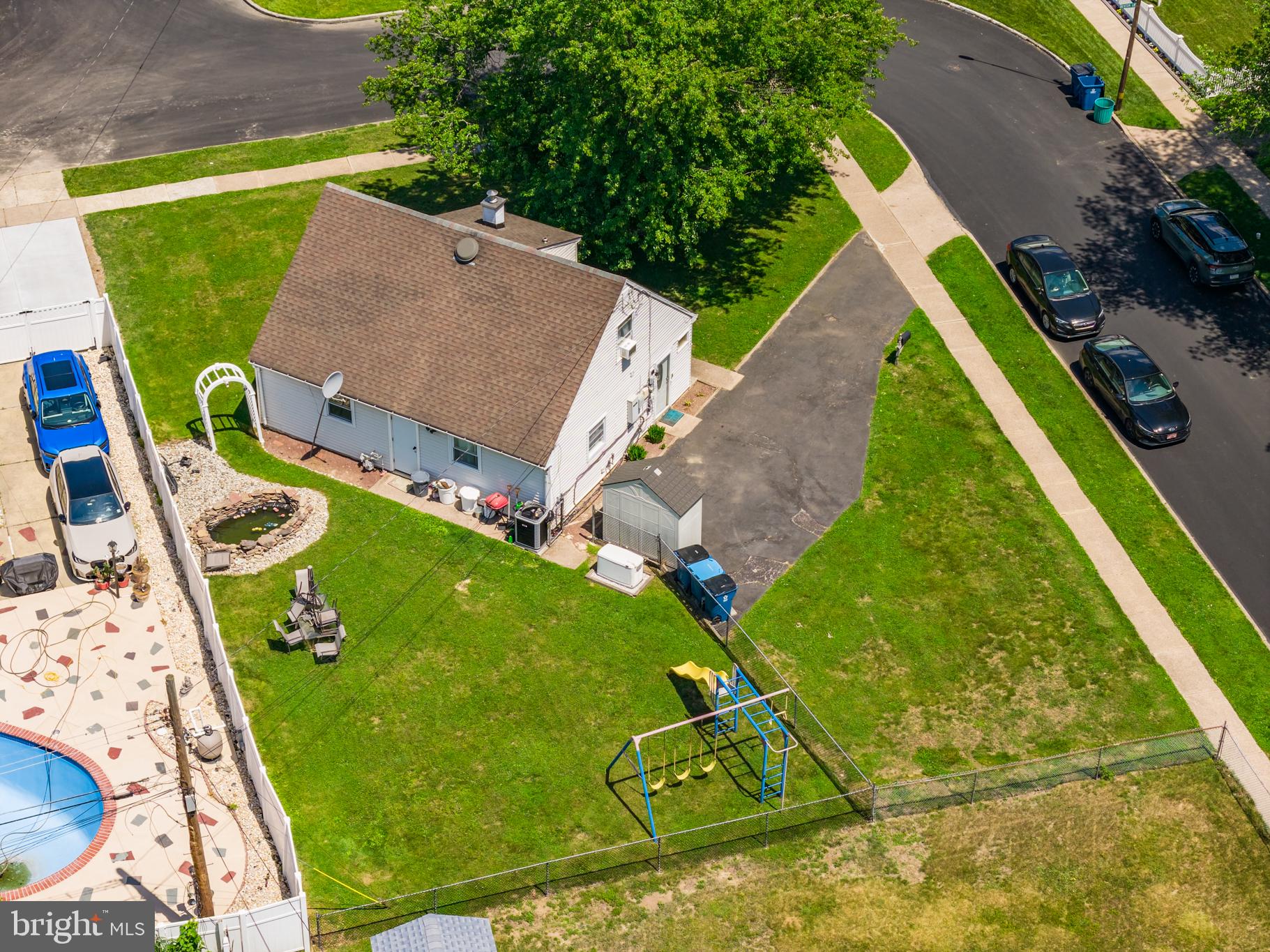 GARDEN VIEW - Residential