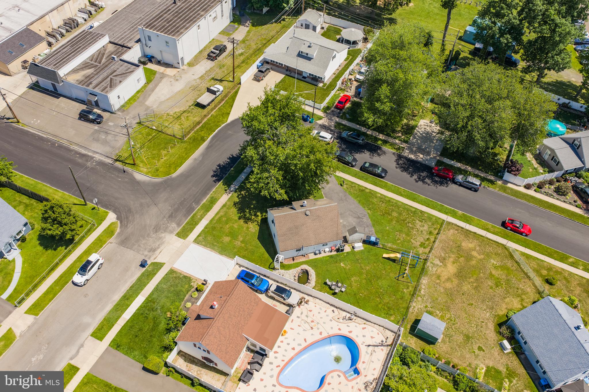 GARDEN VIEW - Residential