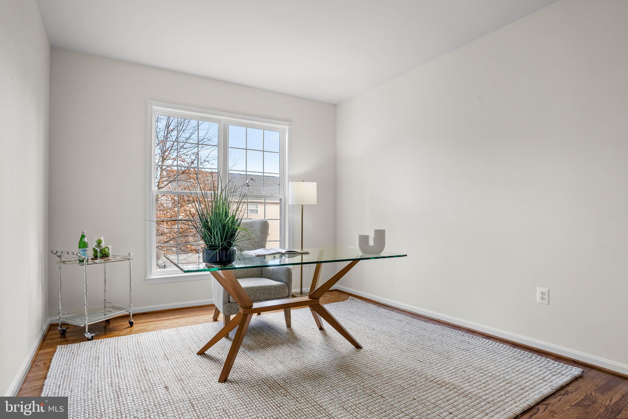 PIEDMONT MEWS - Residential