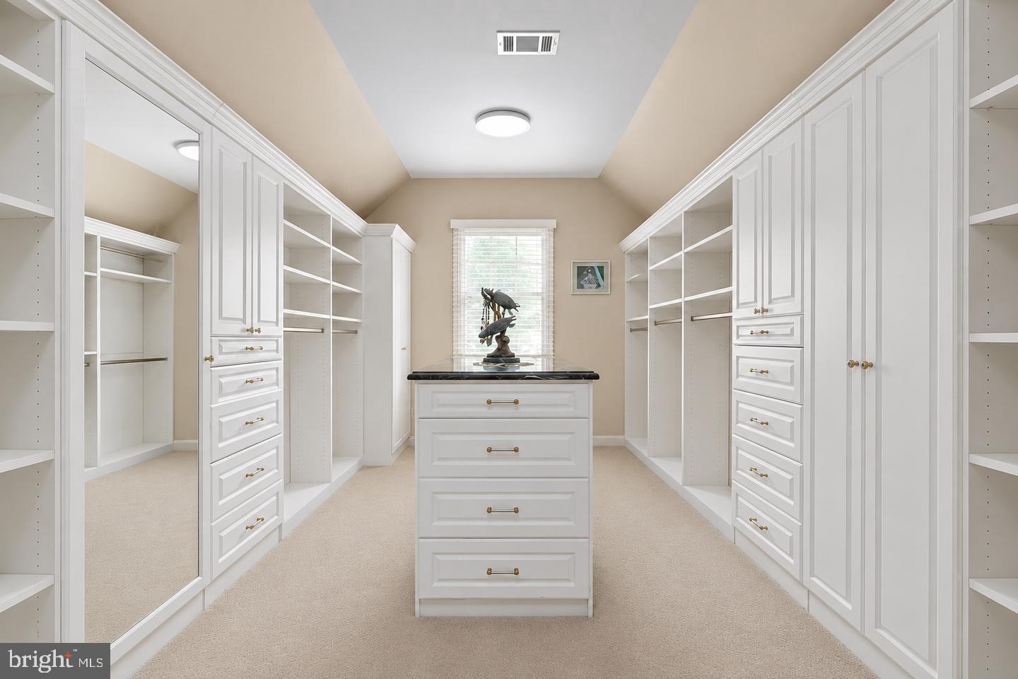 RIDGEGATE WOODS - Residential