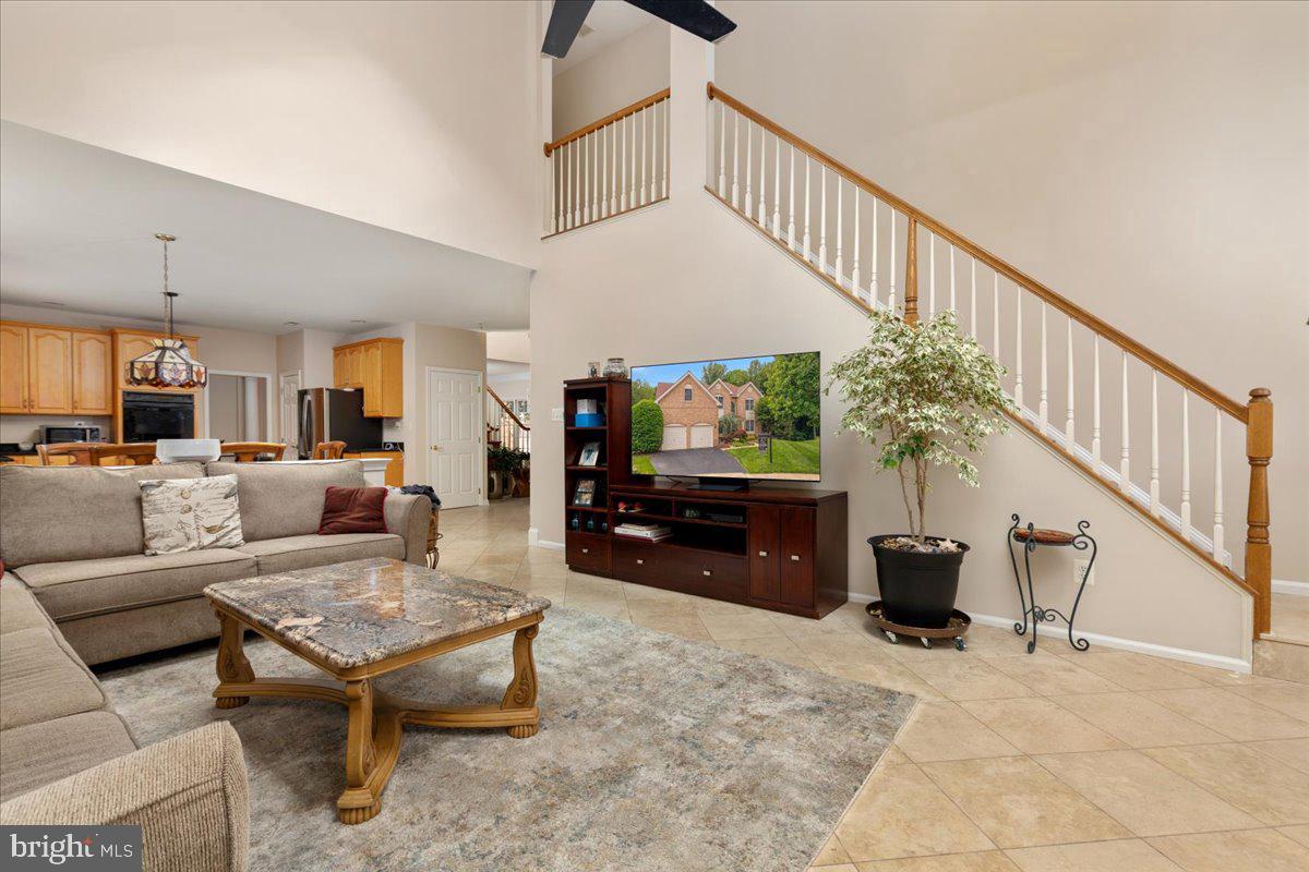 RIDGEGATE WOODS - Residential