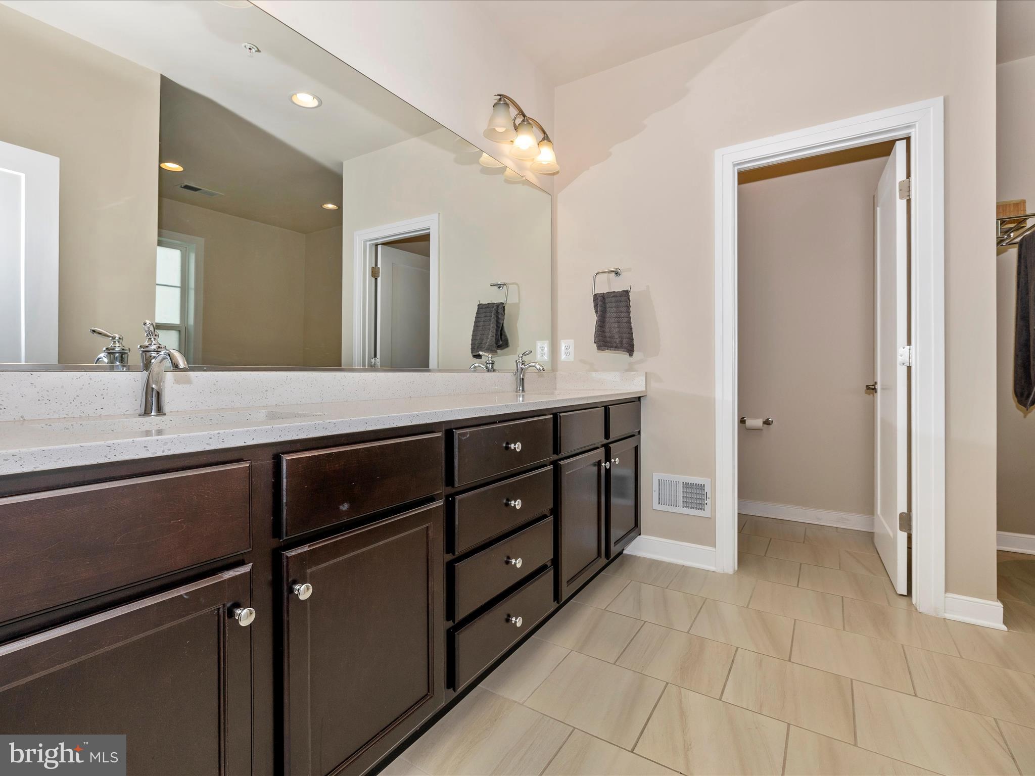 LANDSDALE - Residential