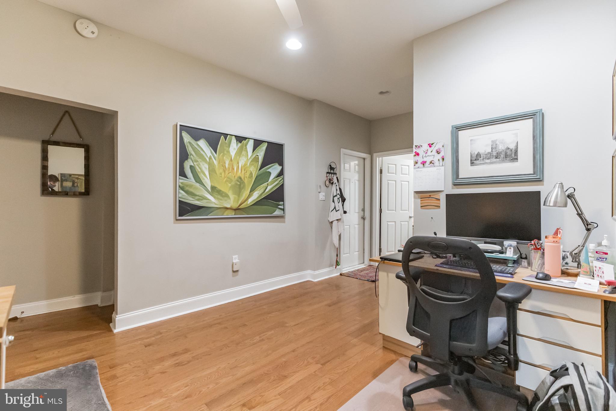 GRADUATE HOSPITAL - Residential Lease