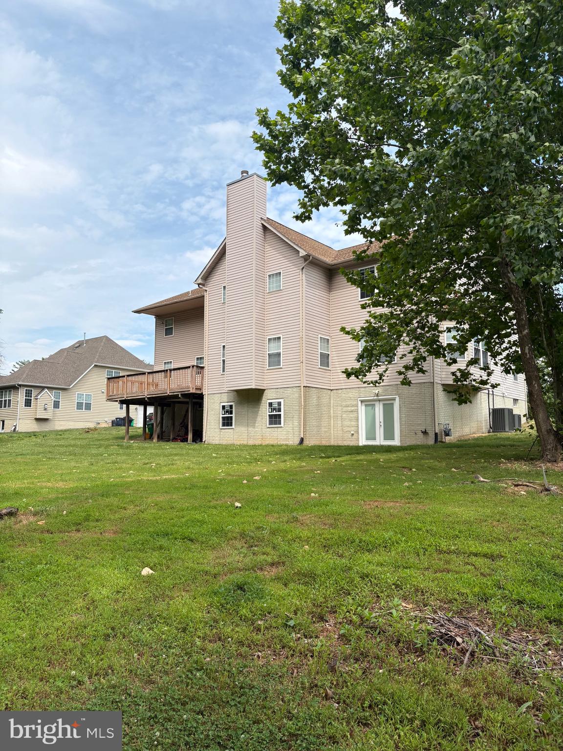 TENT LANDING - Residential