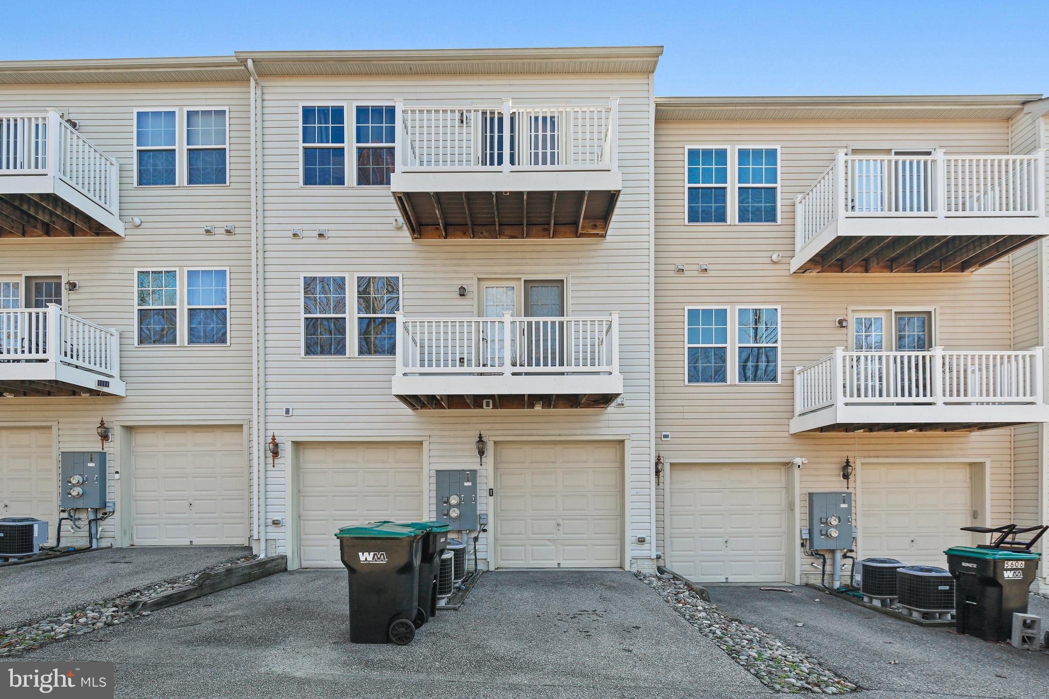 VIRGINIA LANDING - Residential Lease