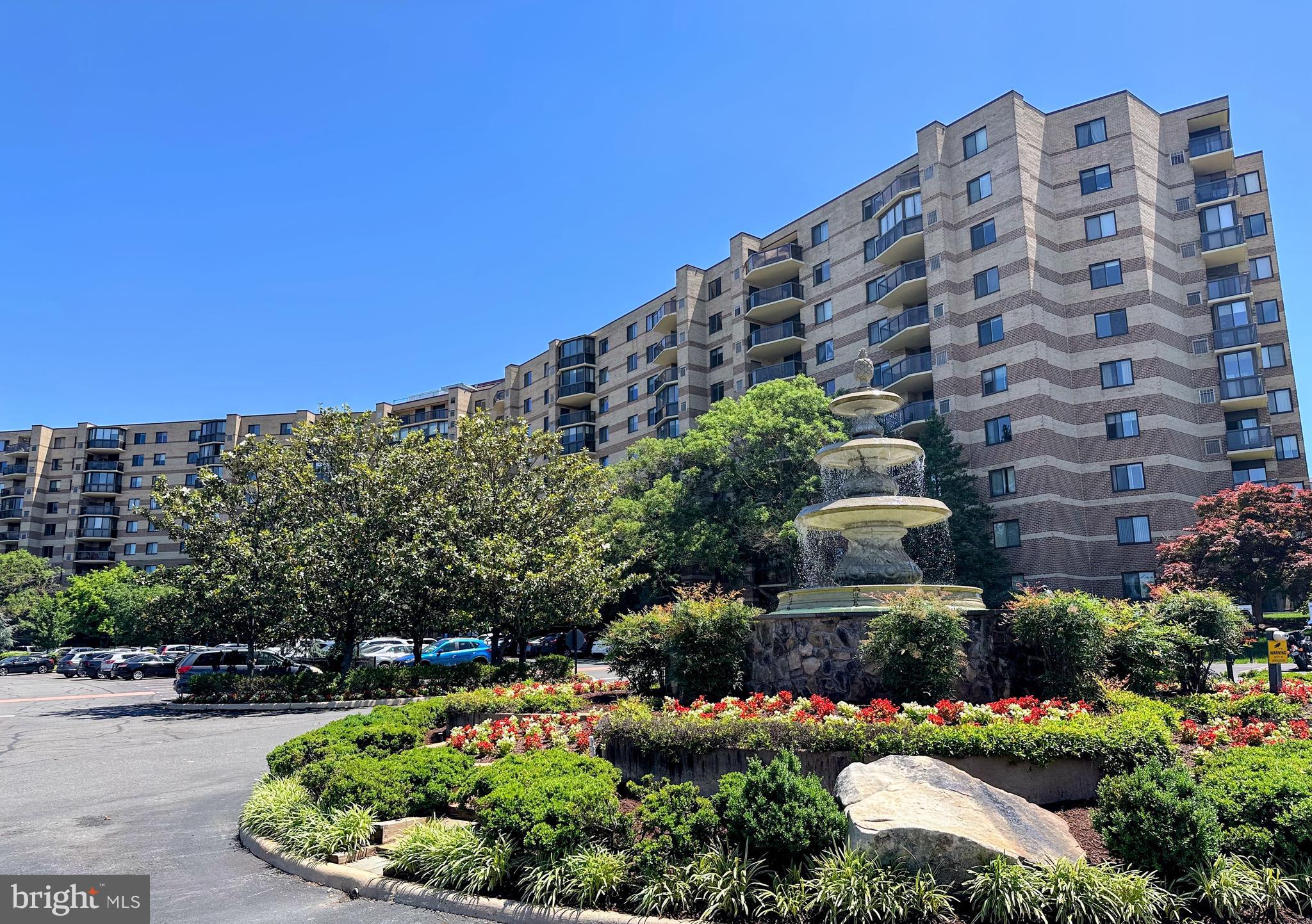 ROTONDA - Residential