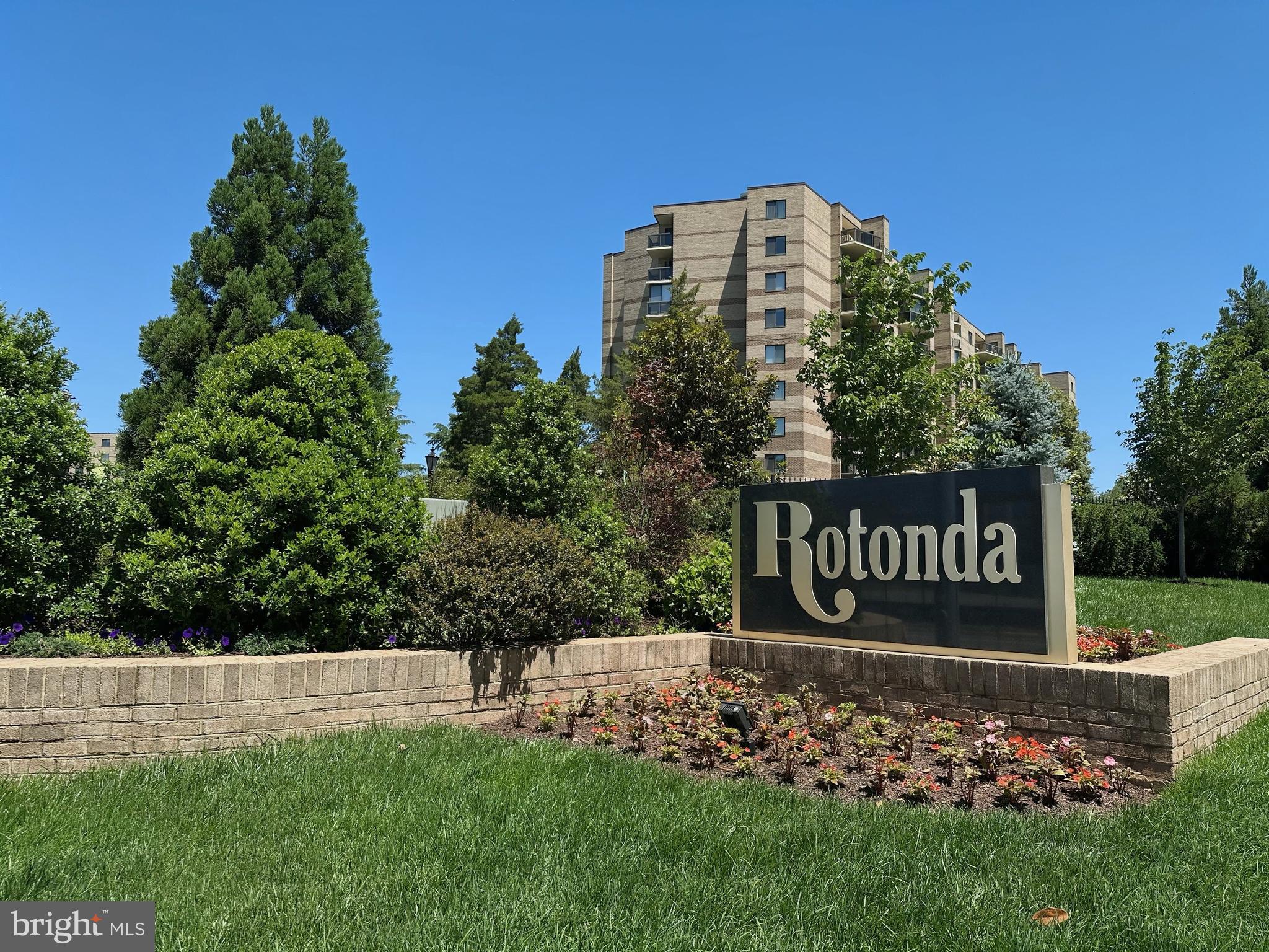 ROTONDA - Residential