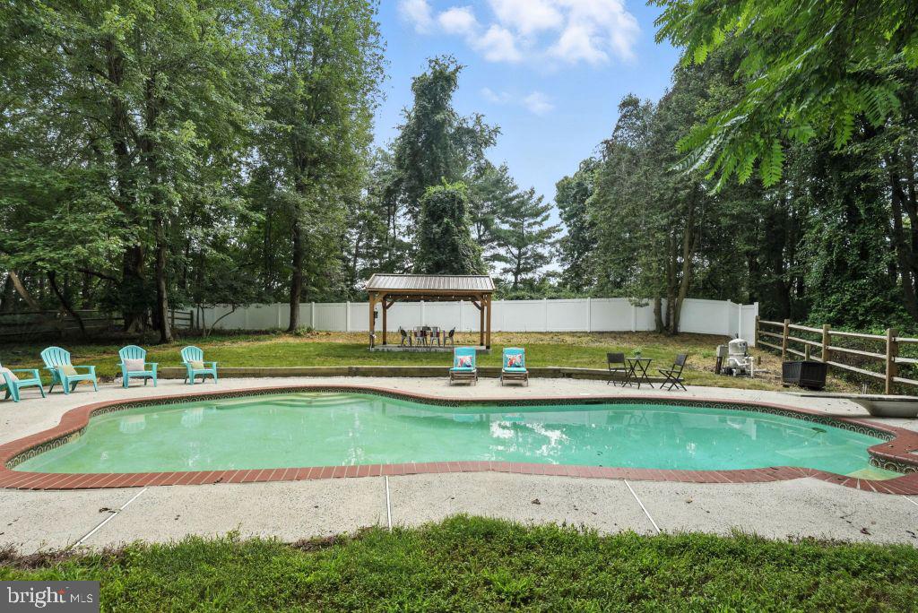 WINDSTONE - Residential