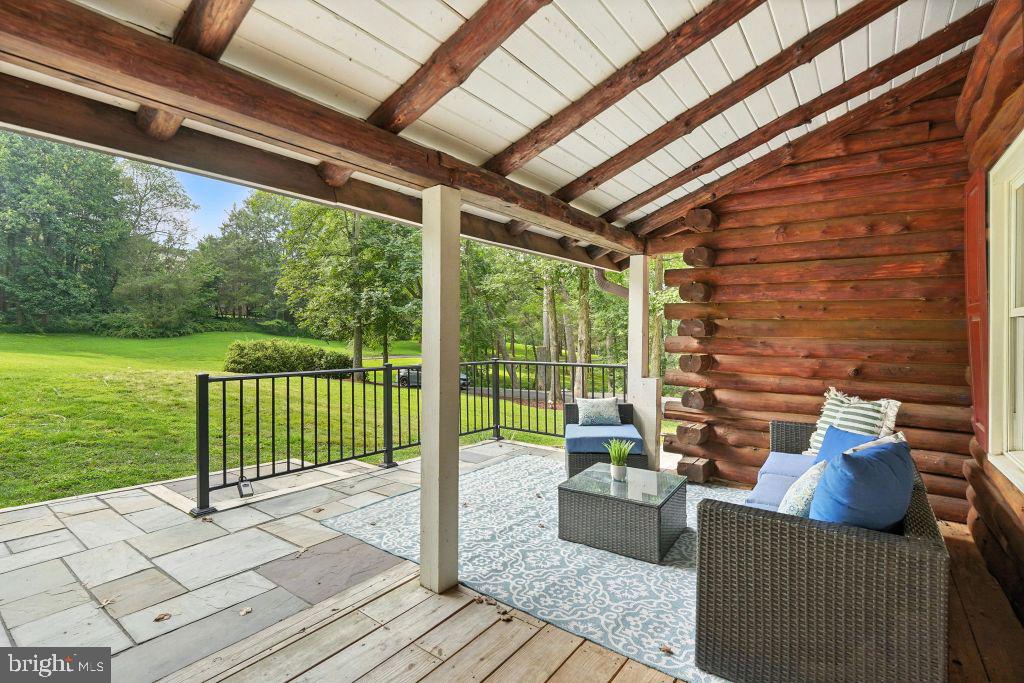 WINDSTONE - Residential
