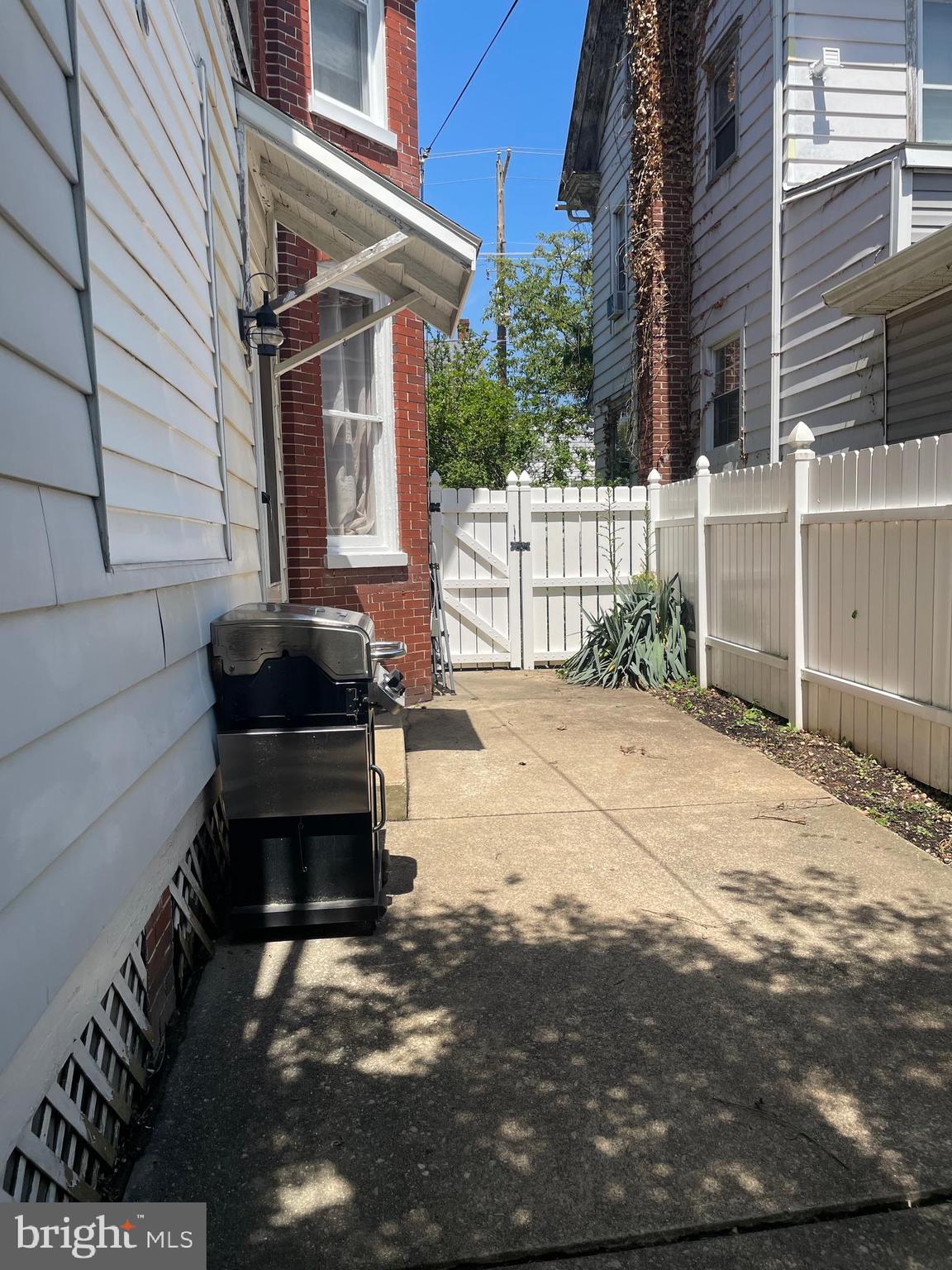 DALLASTOWN BORO - Residential