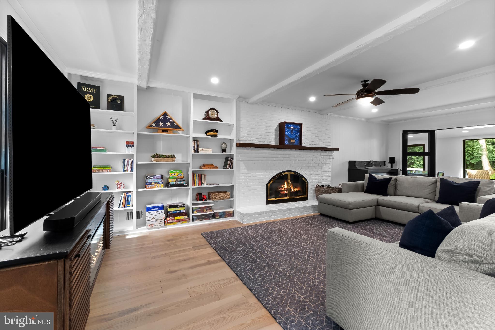 MANTUA - Residential