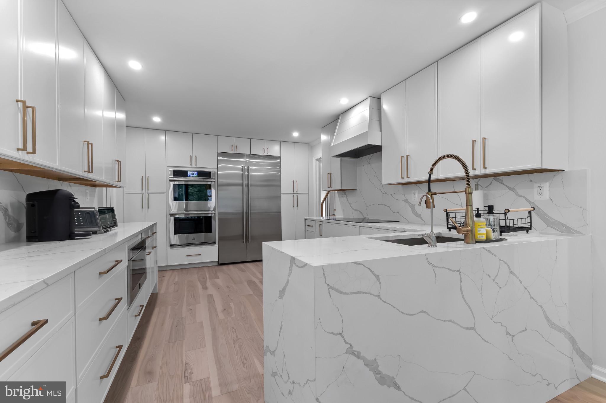 MANTUA - Residential