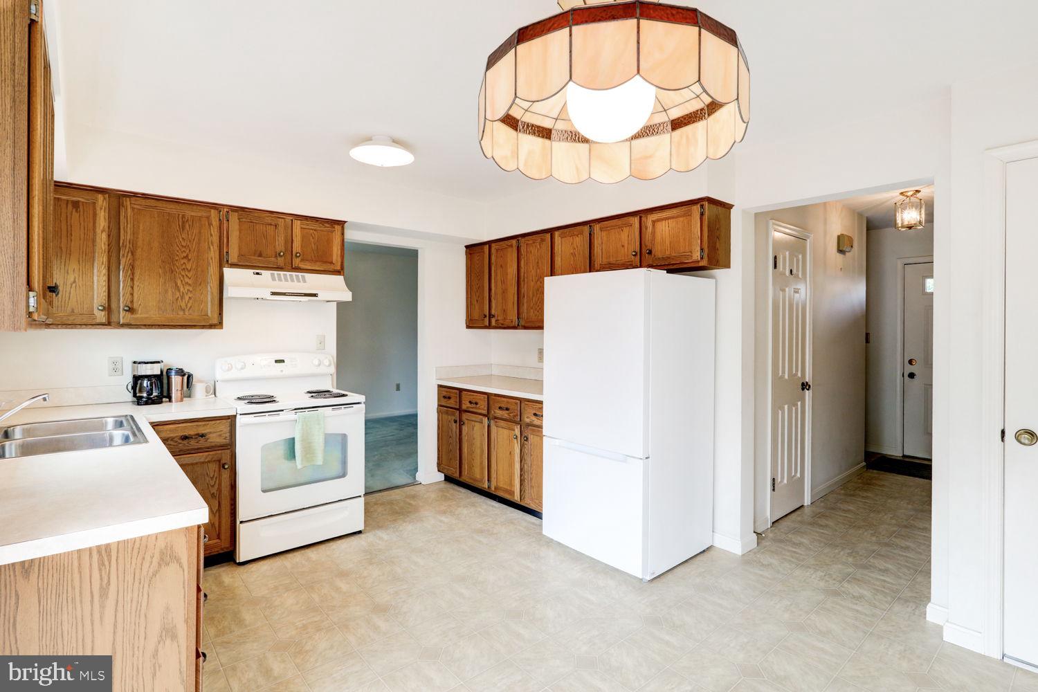 NEW HOLLAND BOROUGH - Residential