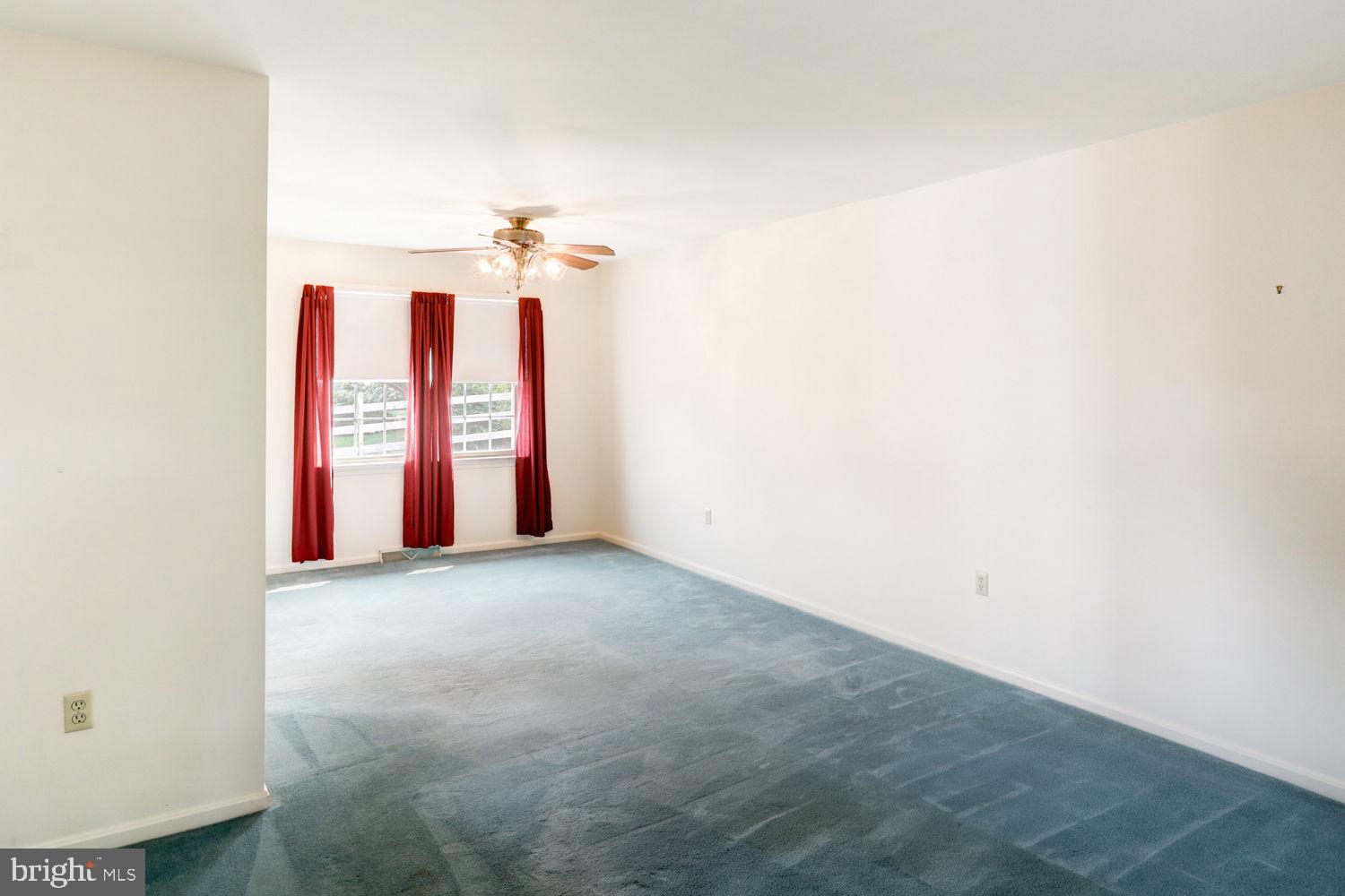 NEW HOLLAND BOROUGH - Residential
