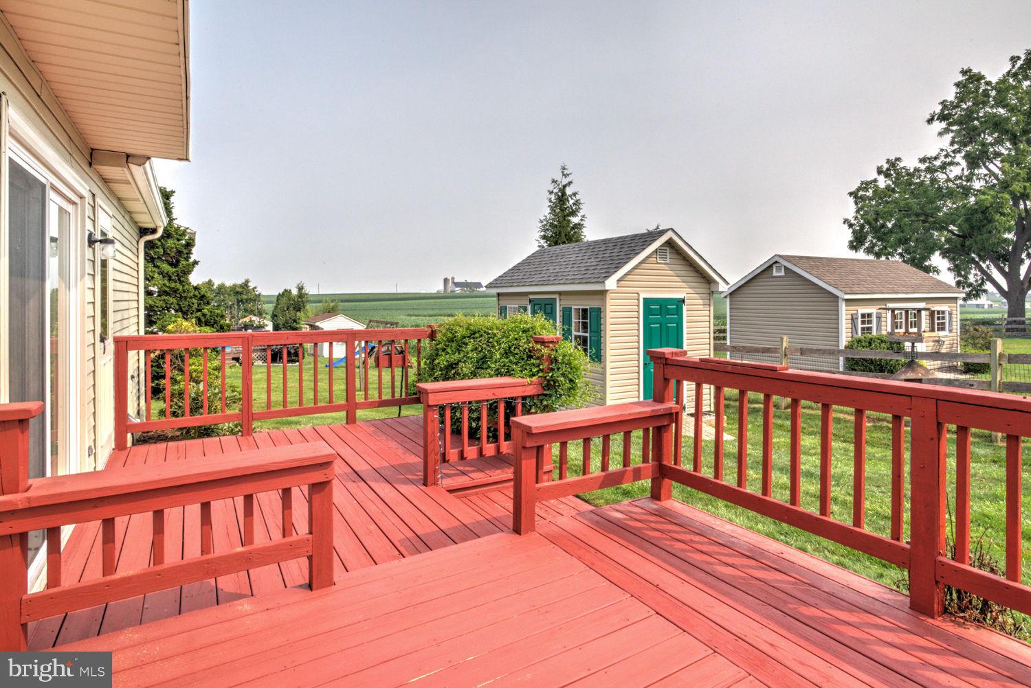 NEW HOLLAND BOROUGH - Residential