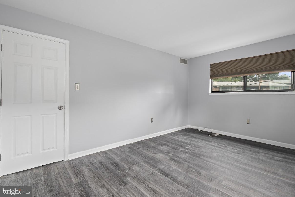 TIMBERLANE VILLAGE GARDEN CONDOMINIUMS - Residential