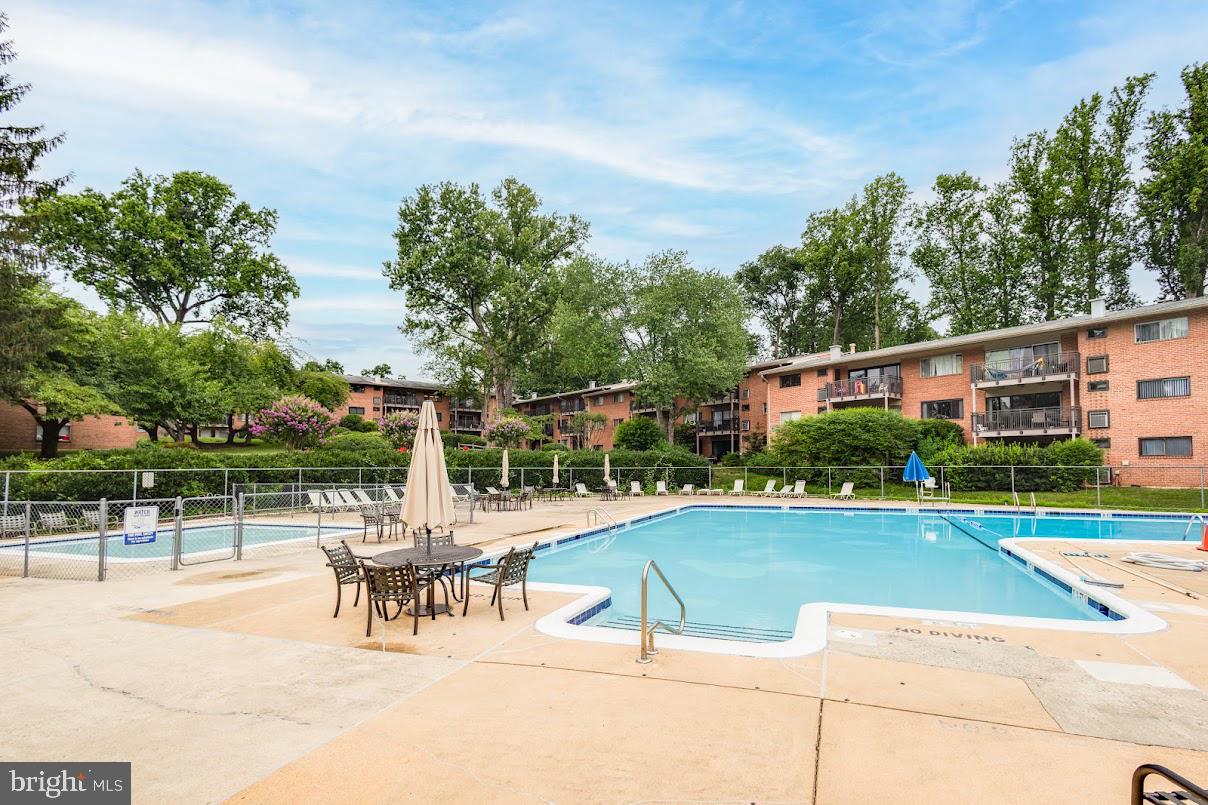 TIMBERLANE VILLAGE GARDEN CONDOMINIUMS - Residential