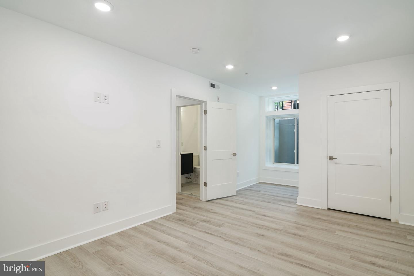 BREWERYTOWN - Residential Lease