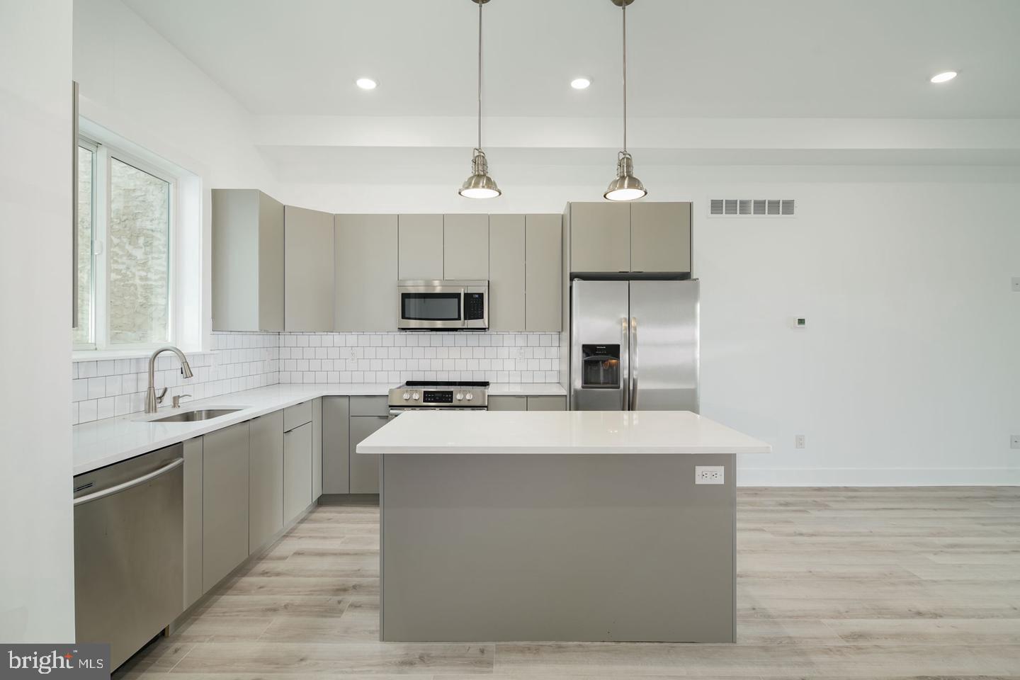 BREWERYTOWN - Residential Lease