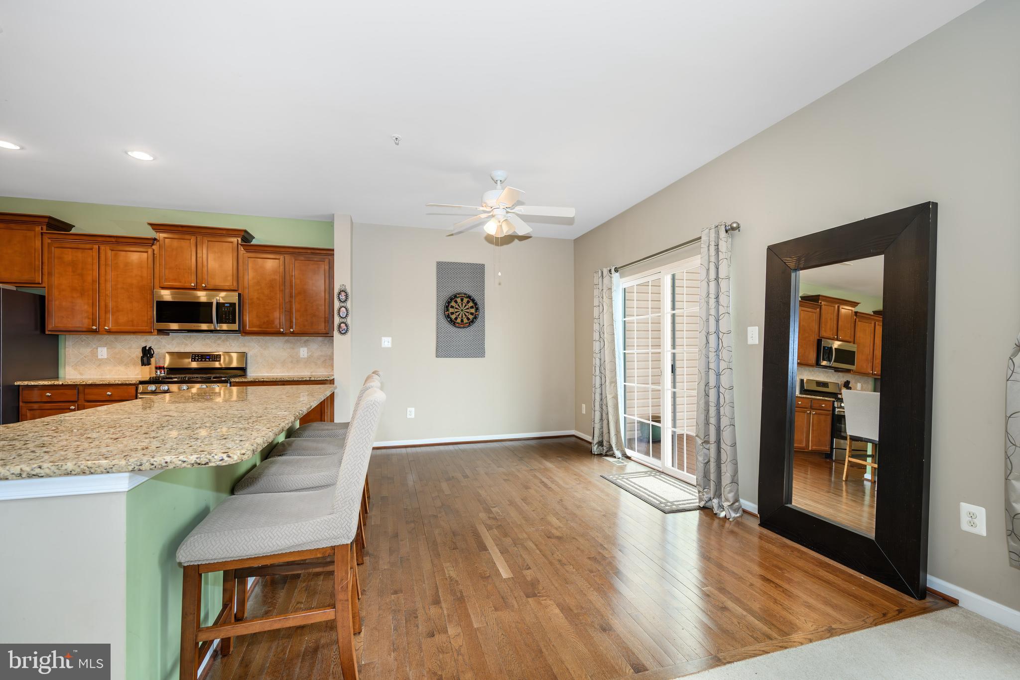 LAKELANDS AT EASTON - Residential
