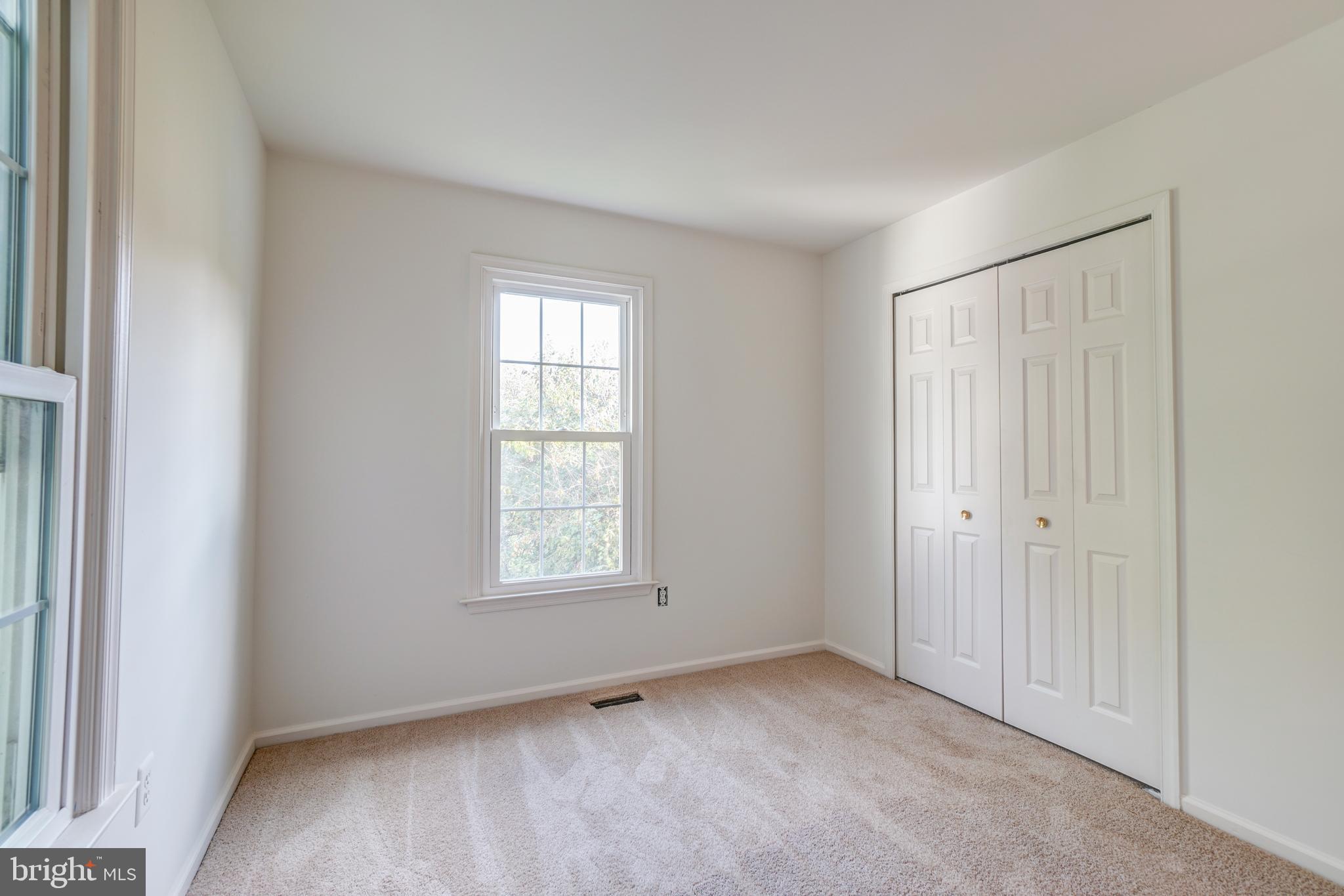 POTOMAC RIDGE - Residential