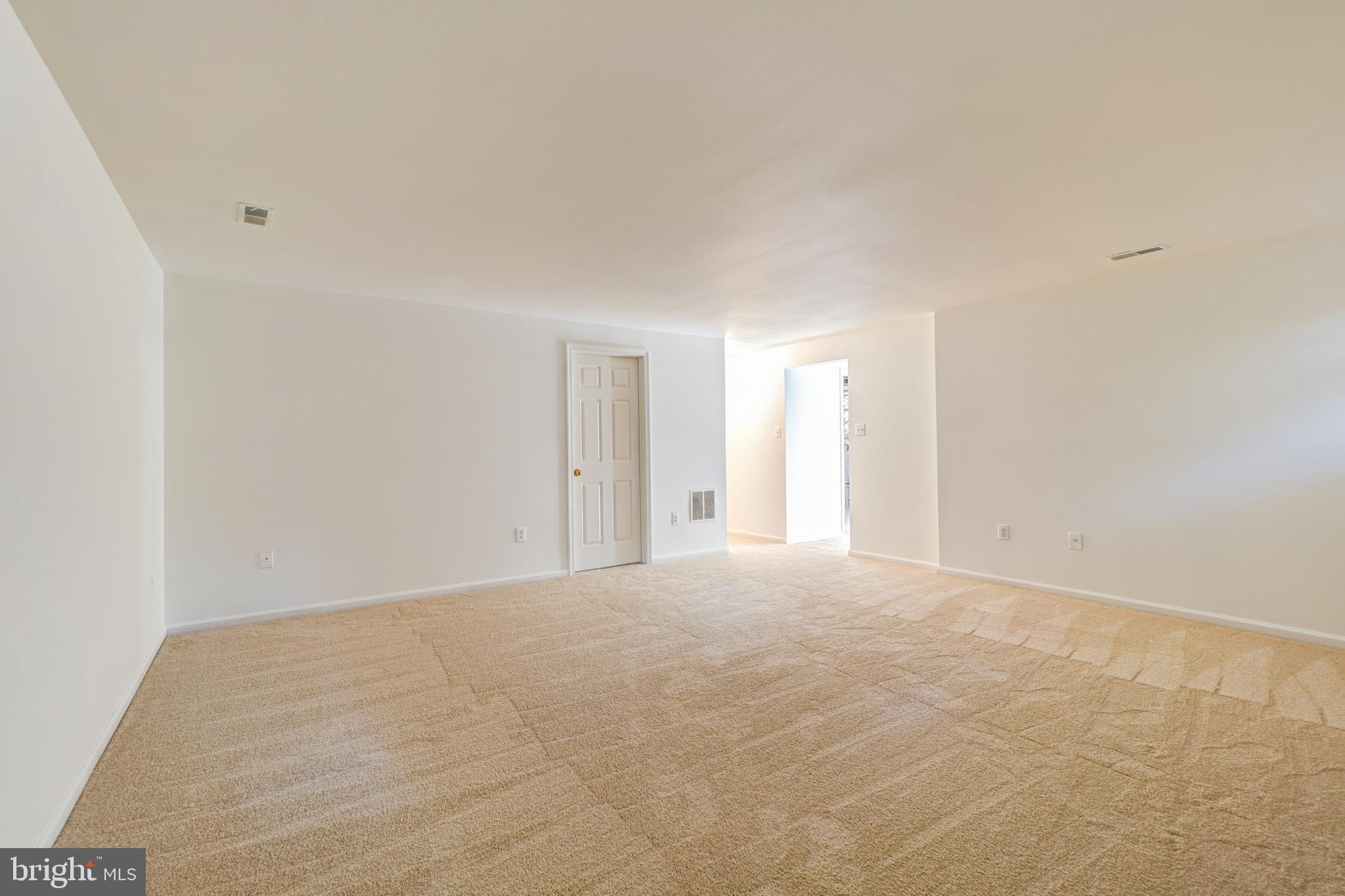 POTOMAC RIDGE - Residential