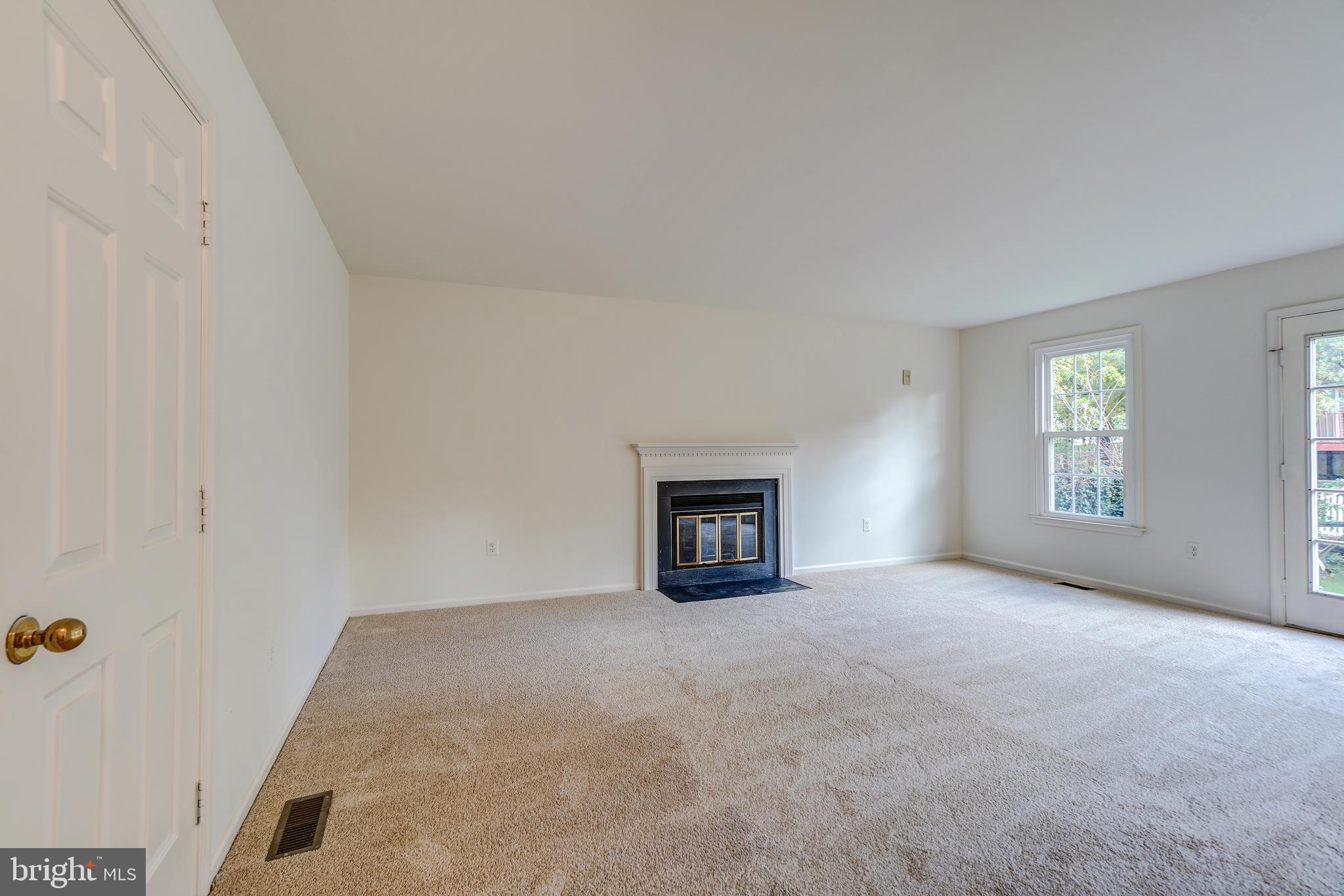 POTOMAC RIDGE - Residential