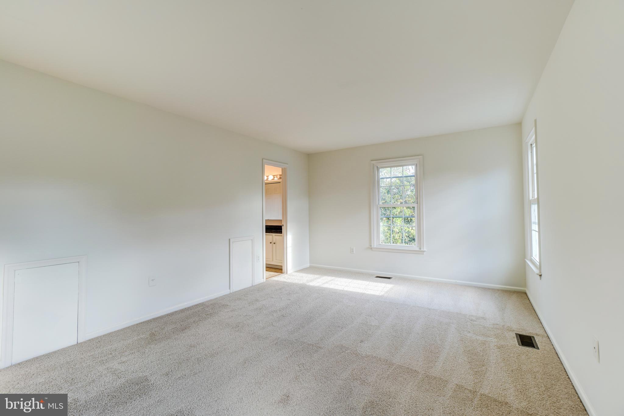 POTOMAC RIDGE - Residential