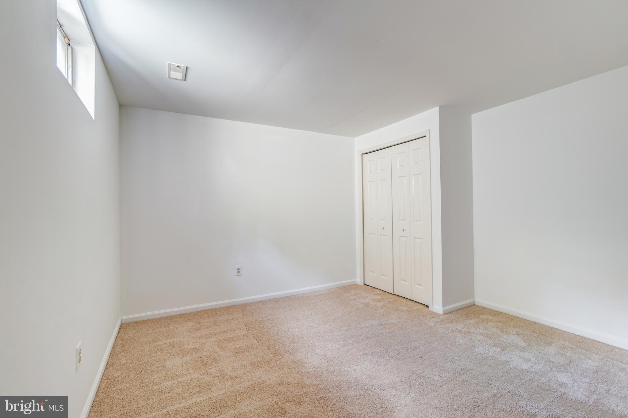 POTOMAC RIDGE - Residential